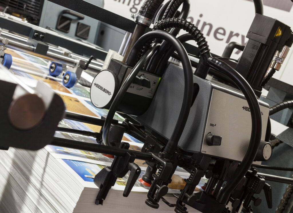 FL 106 Thermal Laminator - World Class Laminating Machinery | Autobond